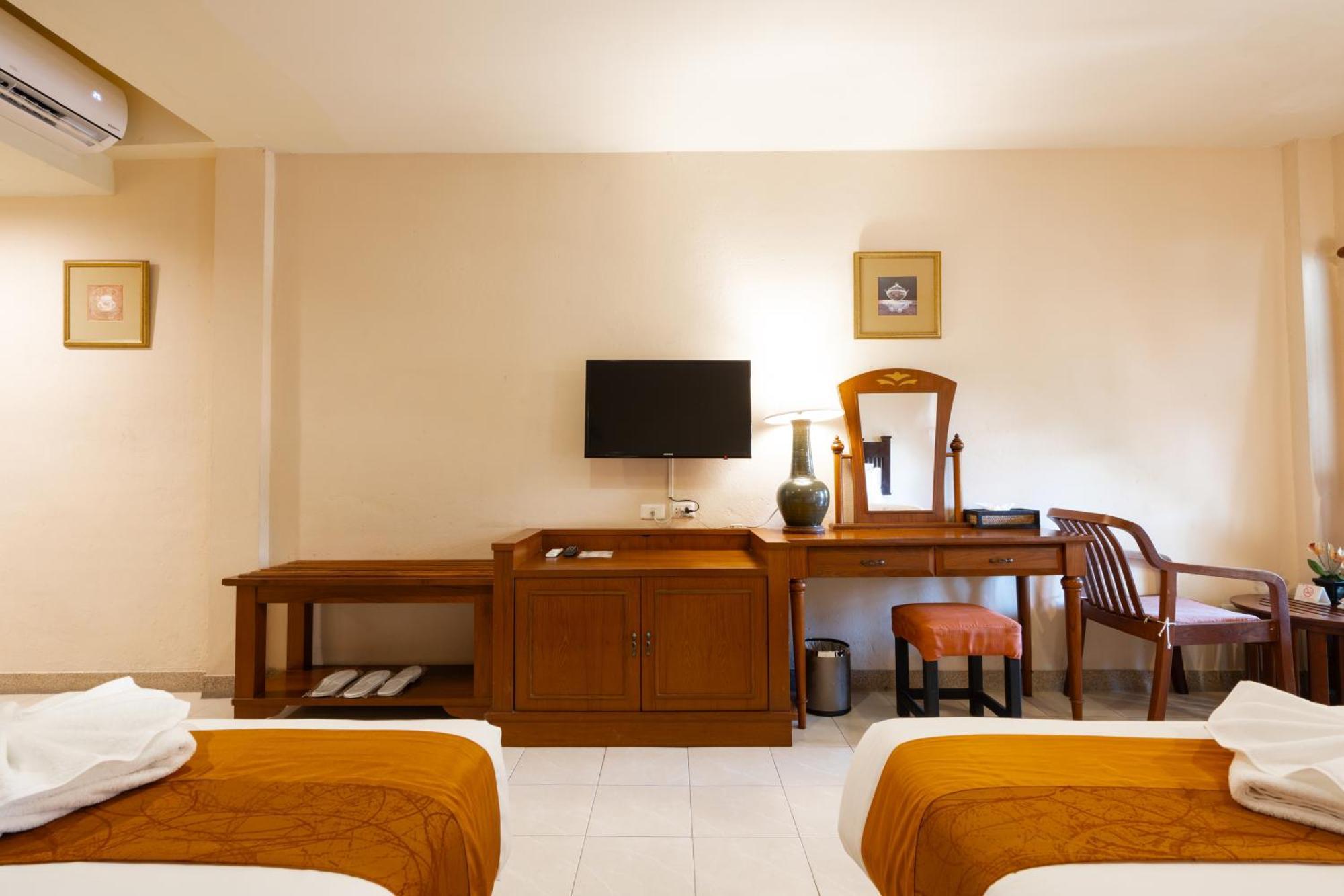 Phuket Leelavadee Hua Ting Resort Patong Kültér fotó