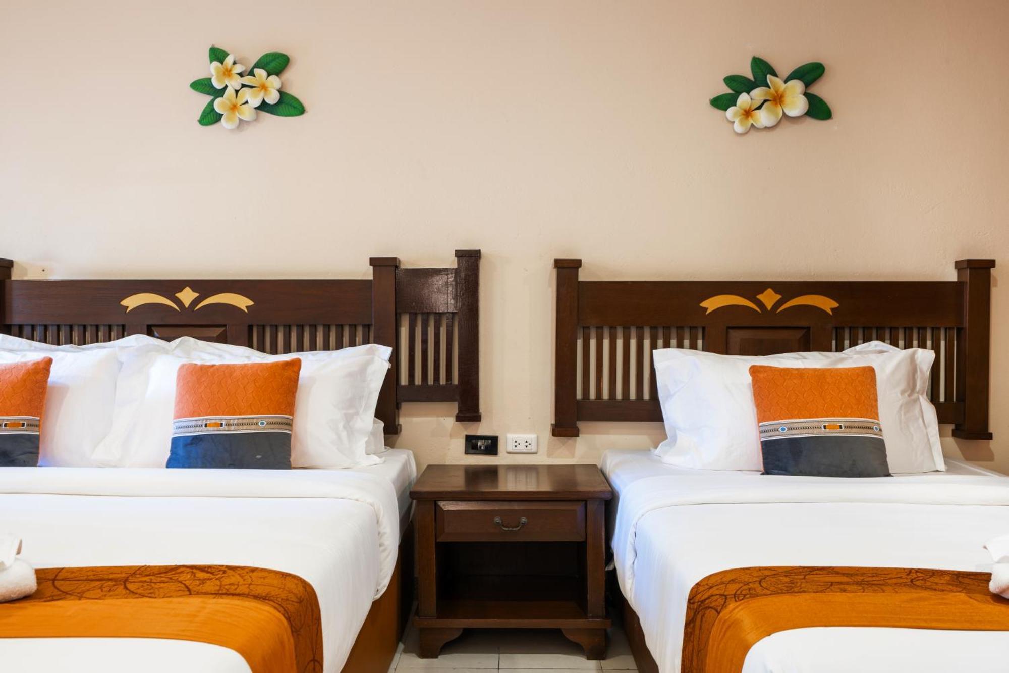 Phuket Leelavadee Hua Ting Resort Patong Kültér fotó