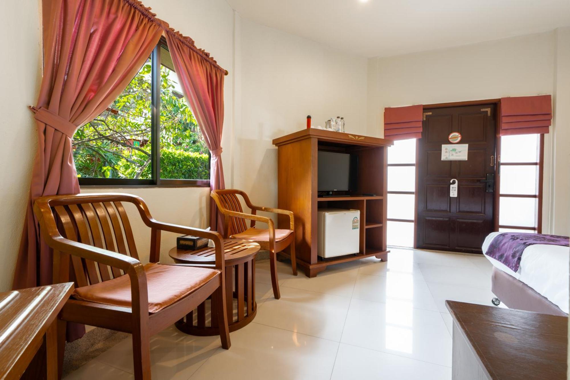 Phuket Leelavadee Hua Ting Resort Patong Kültér fotó