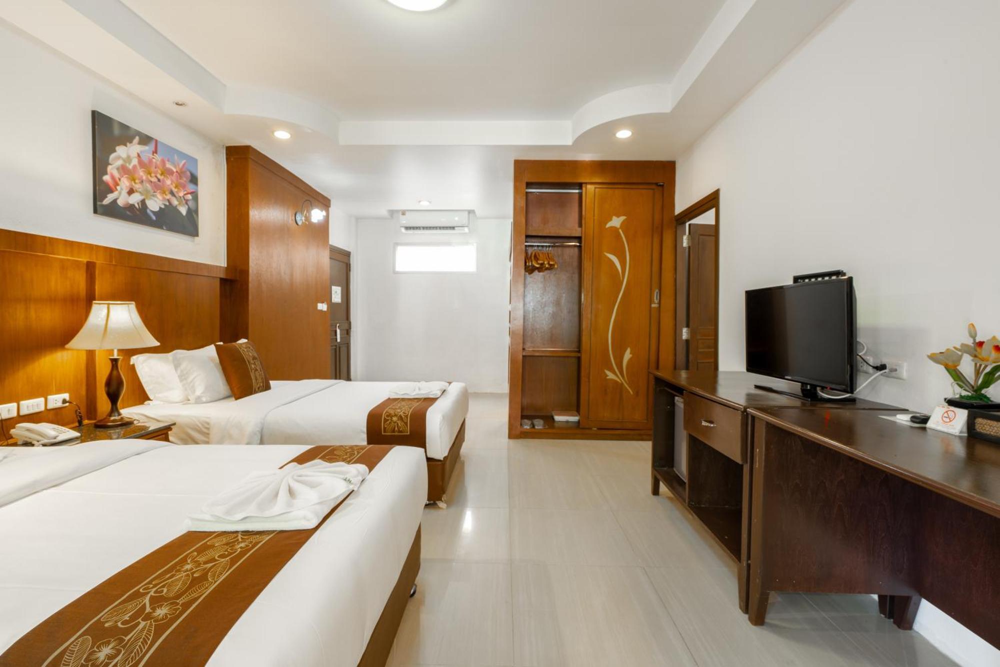 Phuket Leelavadee Hua Ting Resort Patong Kültér fotó