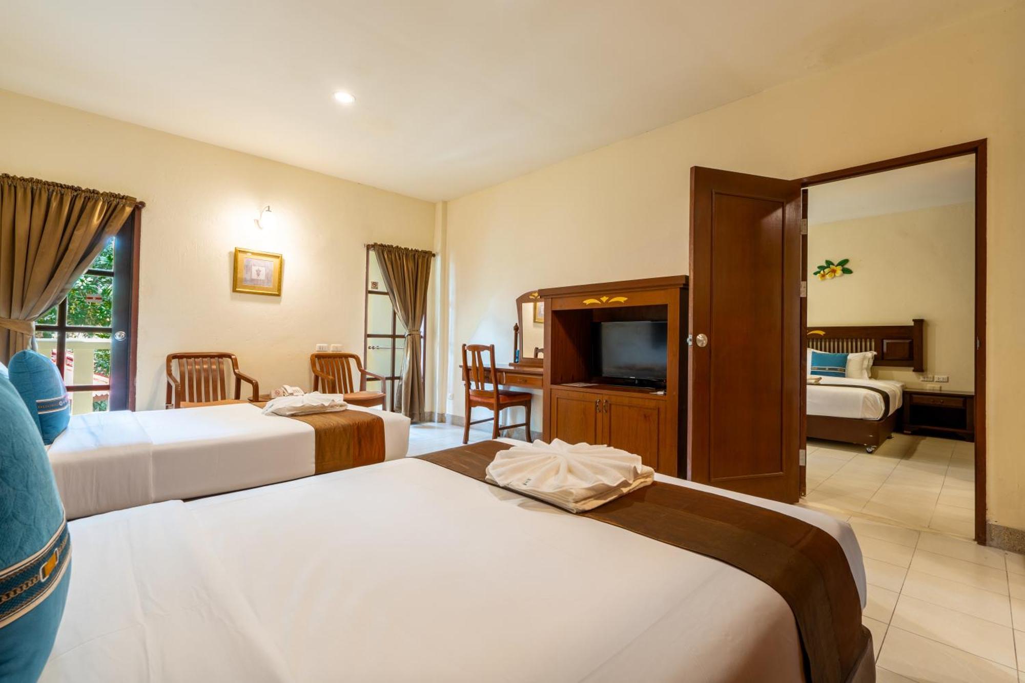 Phuket Leelavadee Hua Ting Resort Patong Kültér fotó