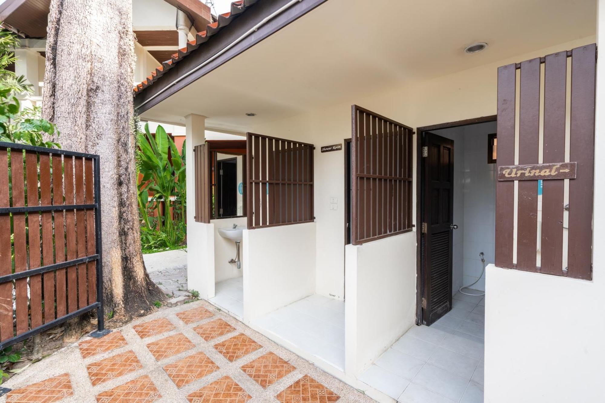 Phuket Leelavadee Hua Ting Resort Patong Kültér fotó